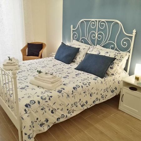 A Casa Di Chiara Daire Napoli Dış mekan fotoğraf