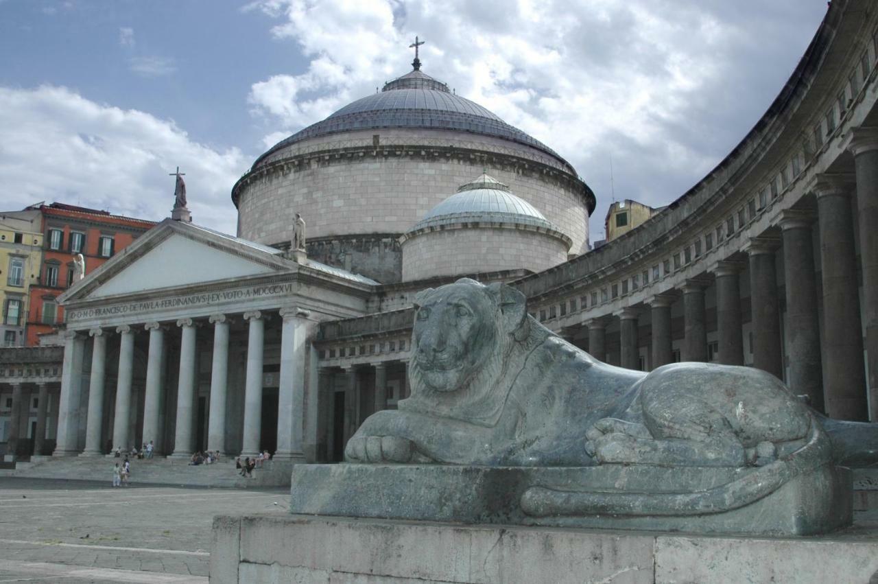 A Casa Di Chiara Daire Napoli Dış mekan fotoğraf